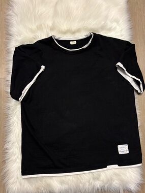 Men's Black Short‎ Sleeve Crewneck T-Shirt with White Contrast Trim